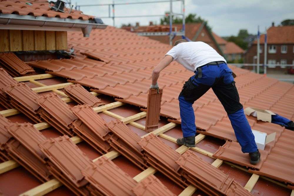 Leggen van klassieke pannen in Zeewolde
